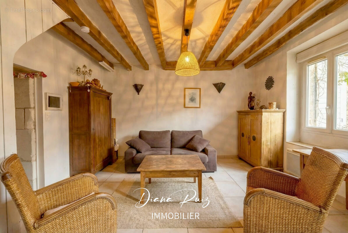 Maison à CORNE