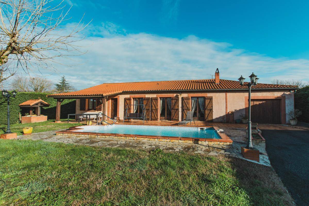 Maison à VILLENOUVELLE