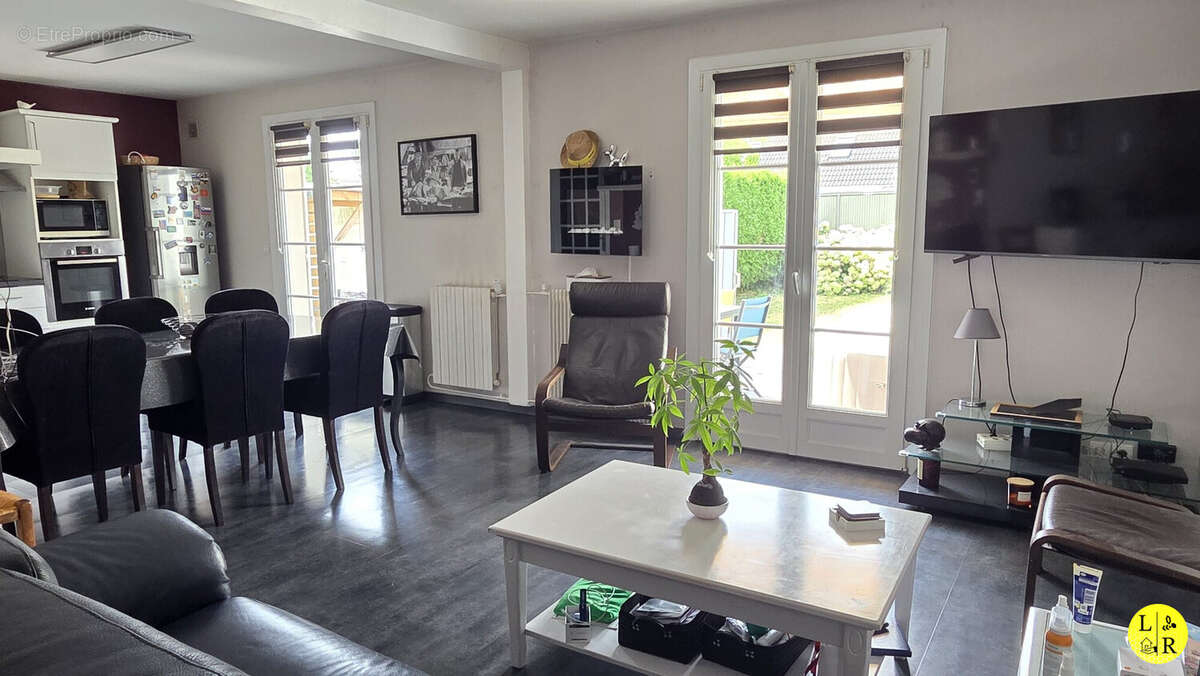Maison 129 m² à Sainte-Catherine  - photo 8