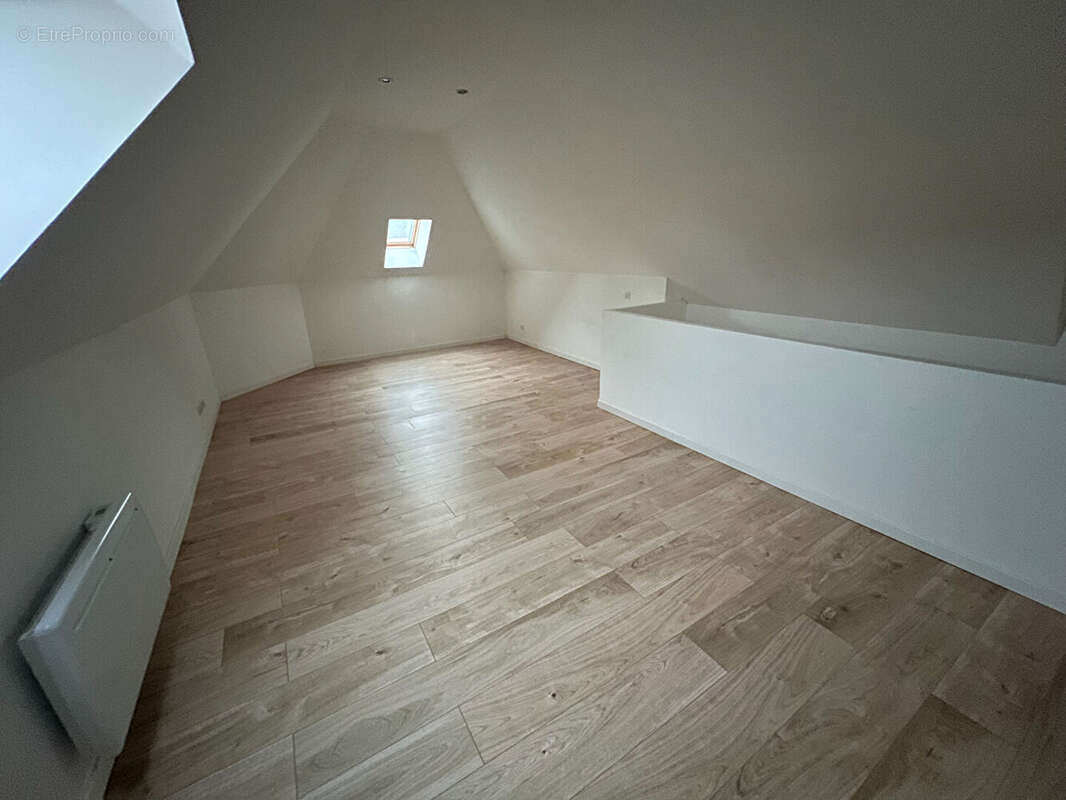 Maison à SAINT-QUENTIN