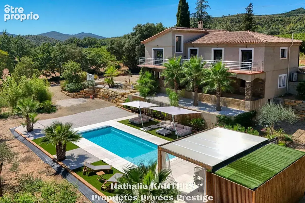 Maison à HYERES