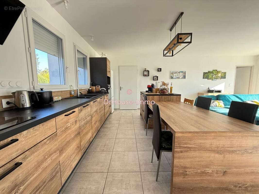 Maison à SAINT-SULPICE-ET-CAMEYRAC