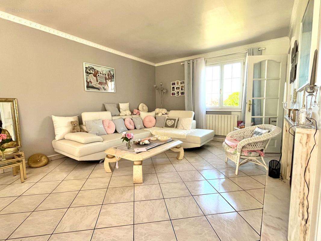 Maison  plain-pied : 4 pièce(s) 90 m2 - Jardin et garage - photo 6