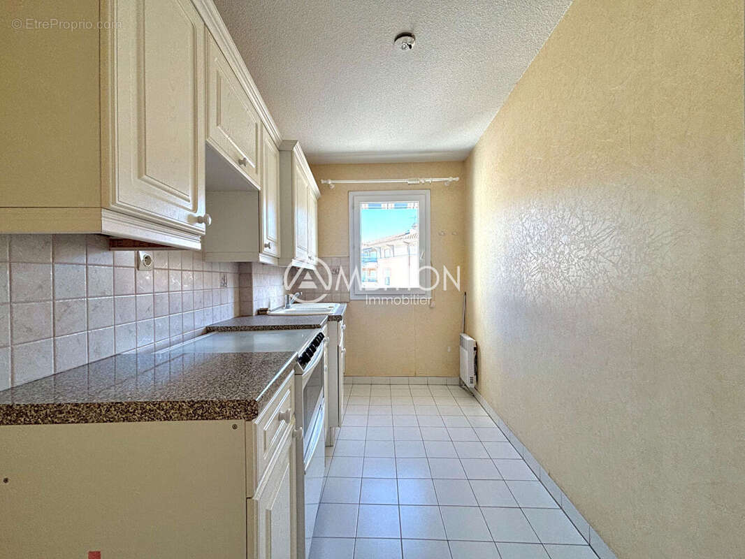 Appartement à FREJUS