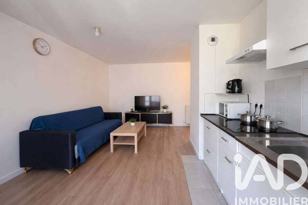 Photo 2 - Appartement à LE BLANC-MESNIL
