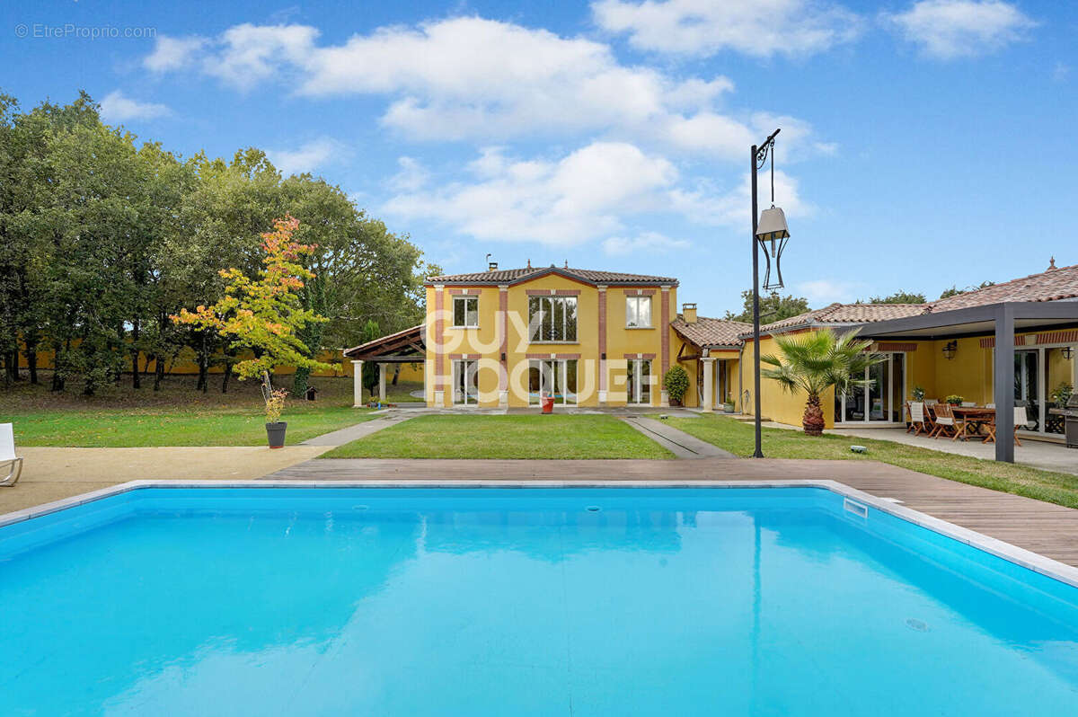 Maison à CASTELNAU-D'ESTRETEFONDS