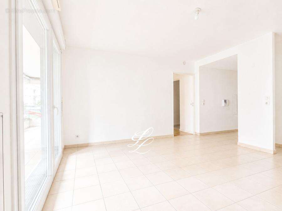Appartement 54 m² à Tours  - photo 1358