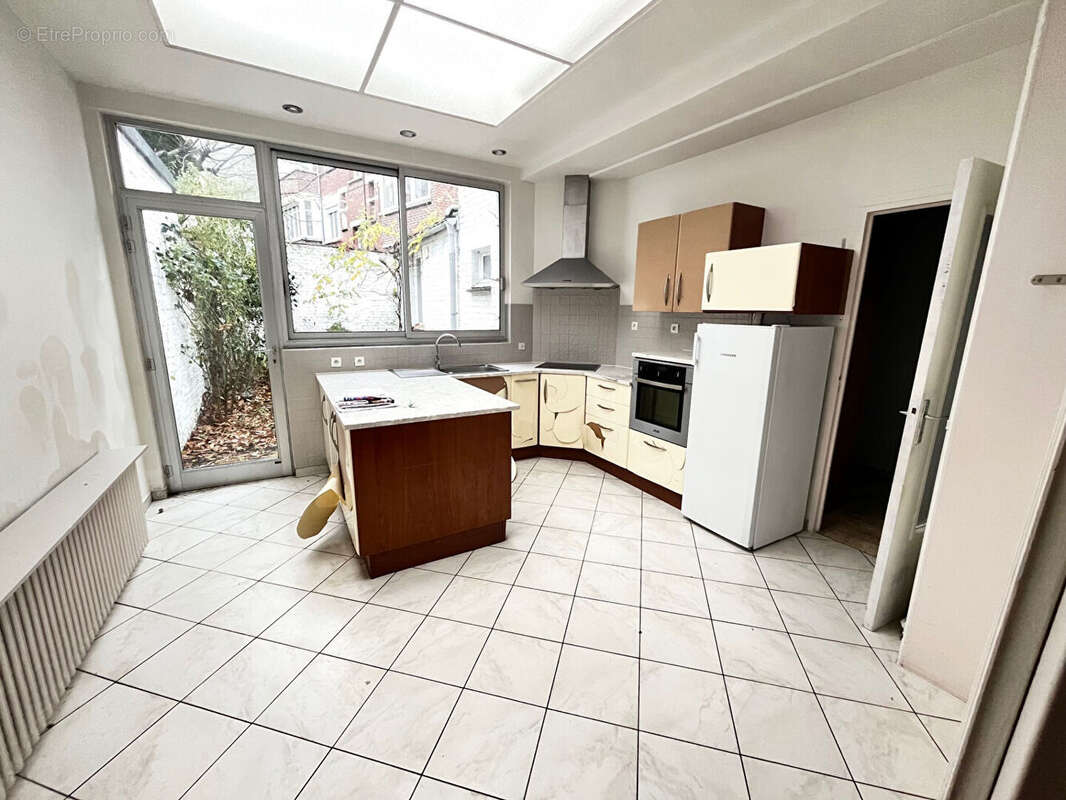 Maison à LA MADELEINE