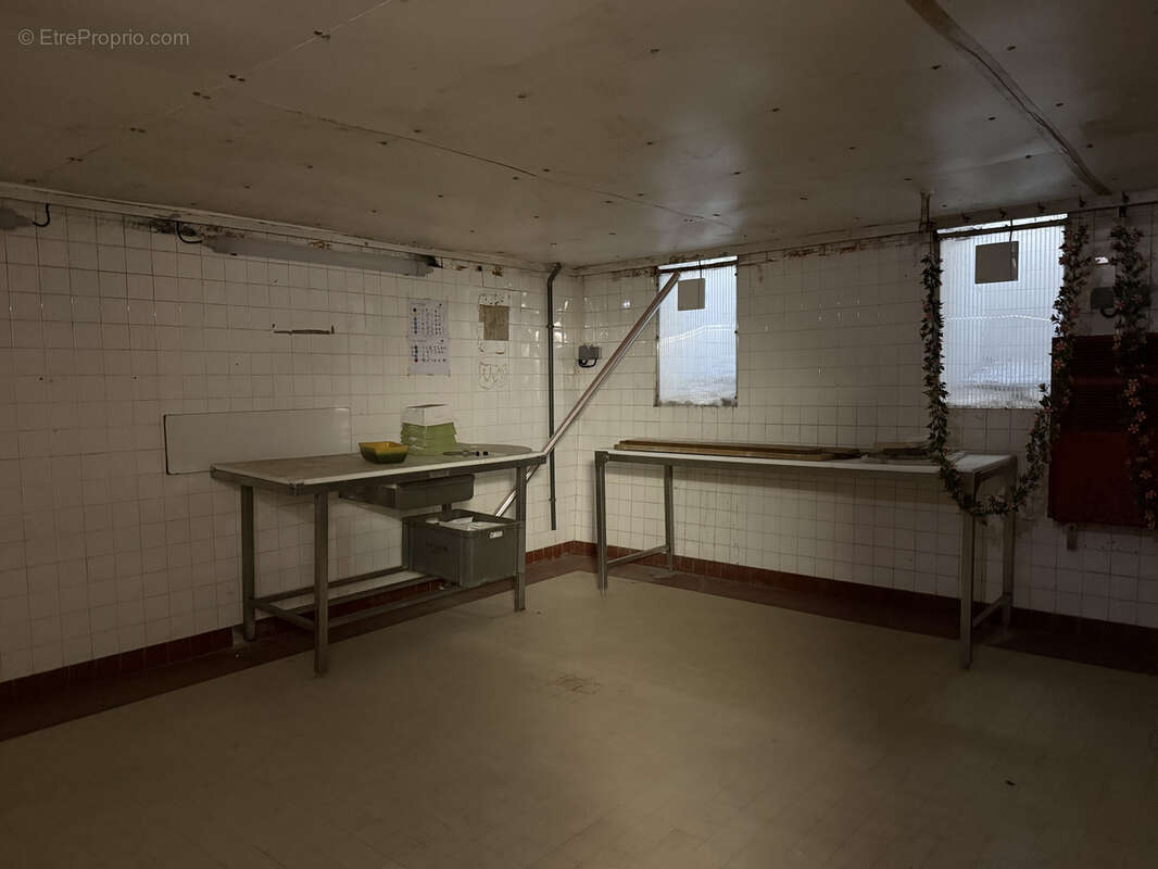 Local commercial hyper cnetre / emplacement strategique - photo 7