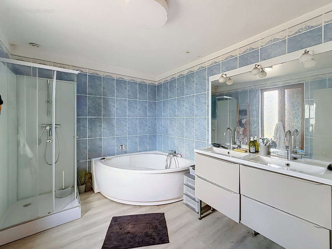 Maison 130 m² à Lux  - photo 6