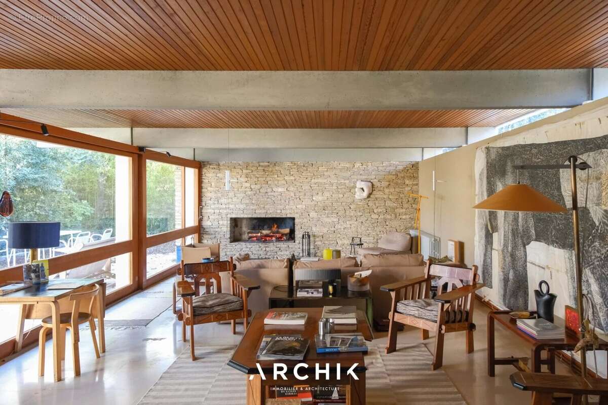 Maison 285 m² à Miramont-De-Guyenne  - photo 4
