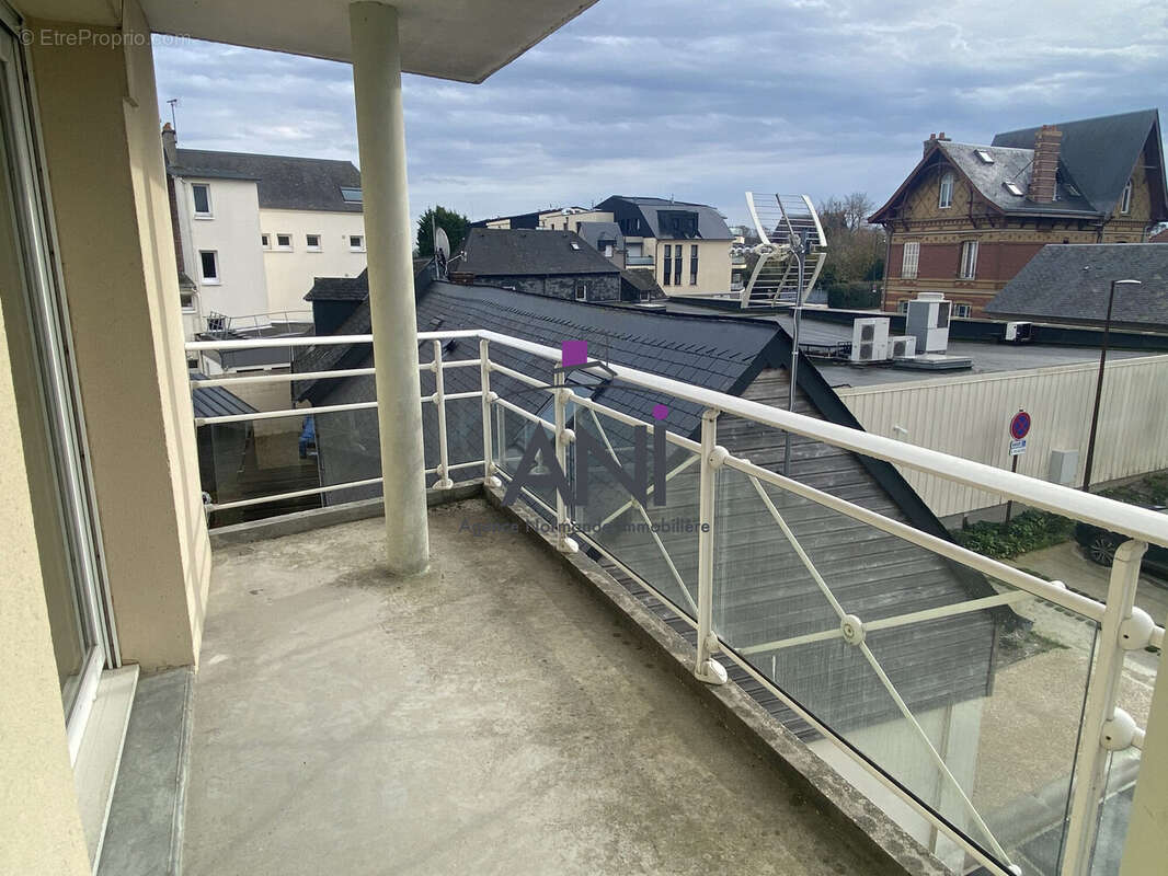 Appartement à LUNERAY