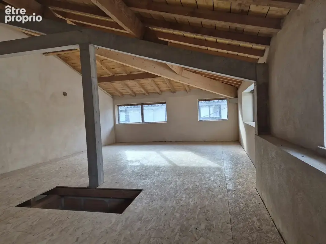 Bâtisse de caractère à colombages - Potentiel exceptionnel - photo 11