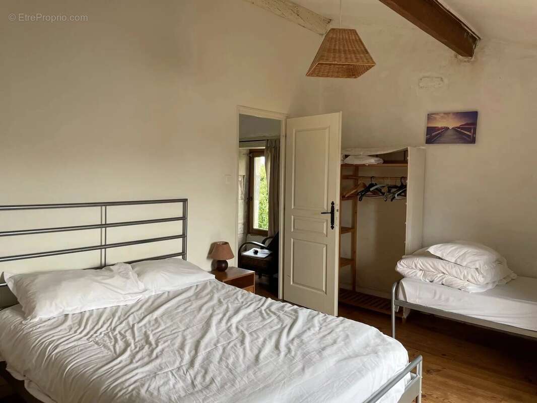 Maison à SAINT-JUST-LUZAC