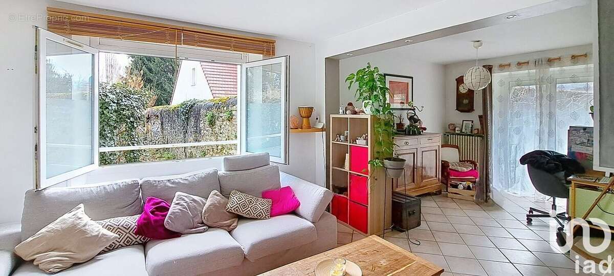 Photo 4 - Maison à CERNY