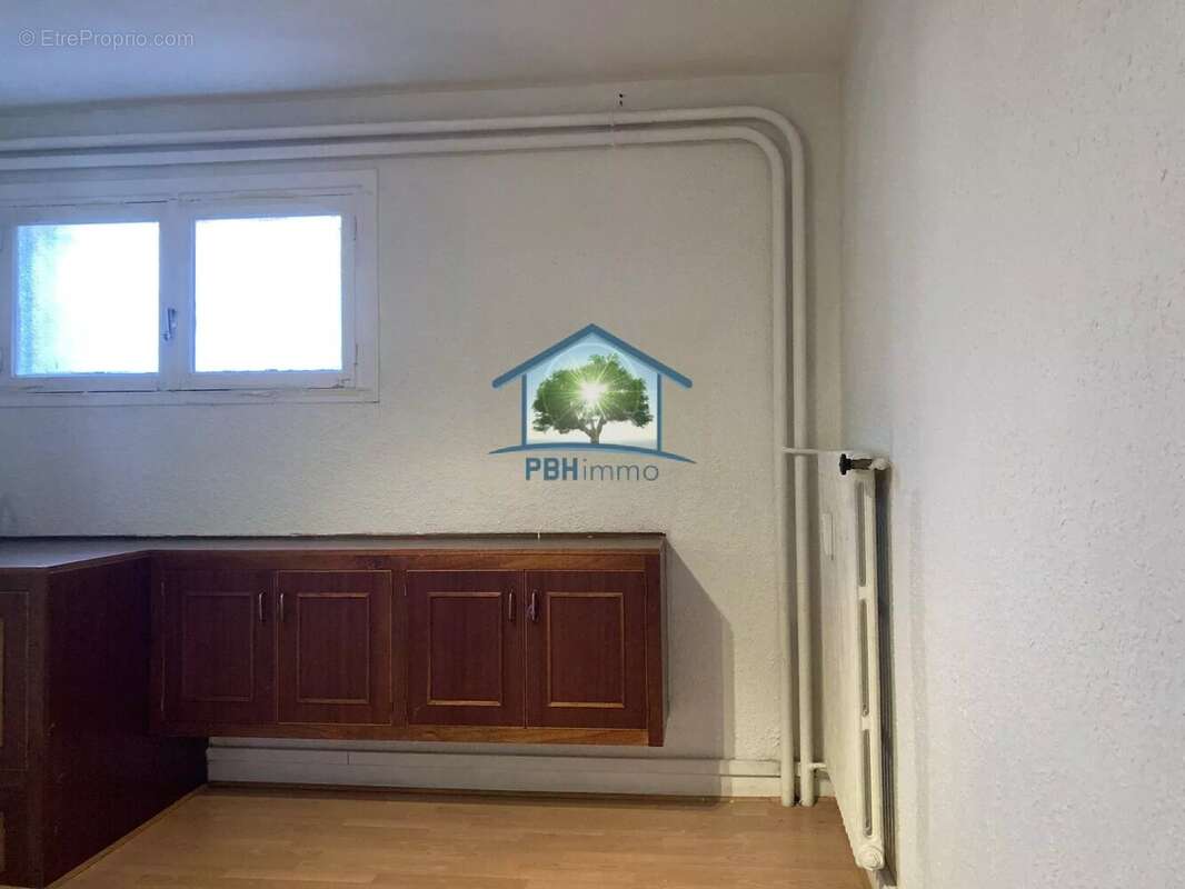 Commerce à SAINT-ETIENNE