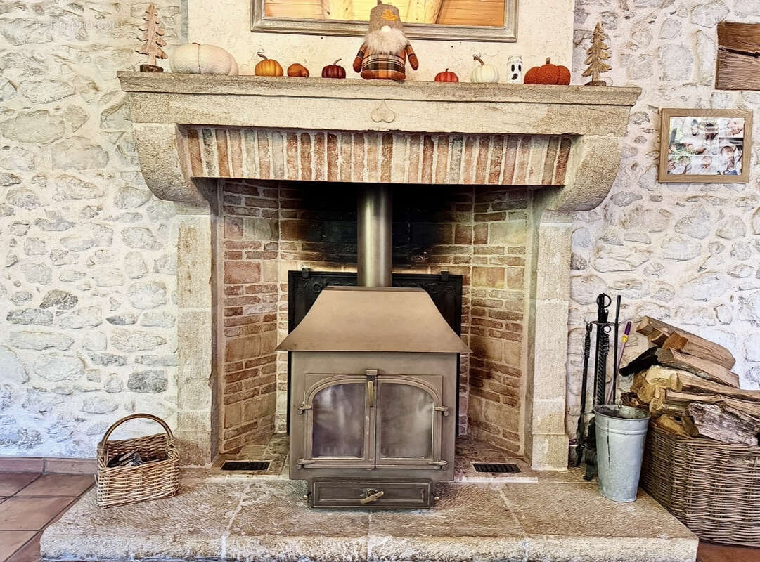 Maison à VILLE-EN-SALLAZ