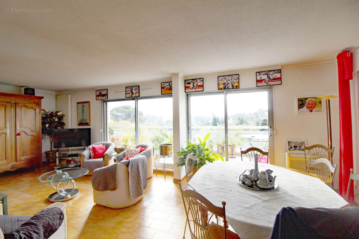 Appartement à NIMES