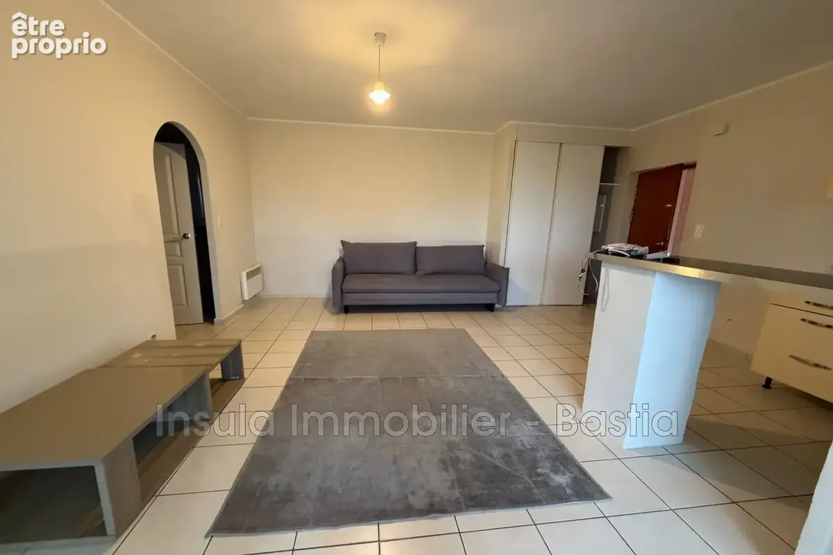 Appartement 2 pièces 40 m² à vendre à Furiani (20600) - photo 2