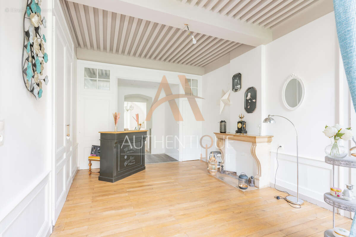 Magnifique maison de maître à Mouthier hautepierre - photo 29