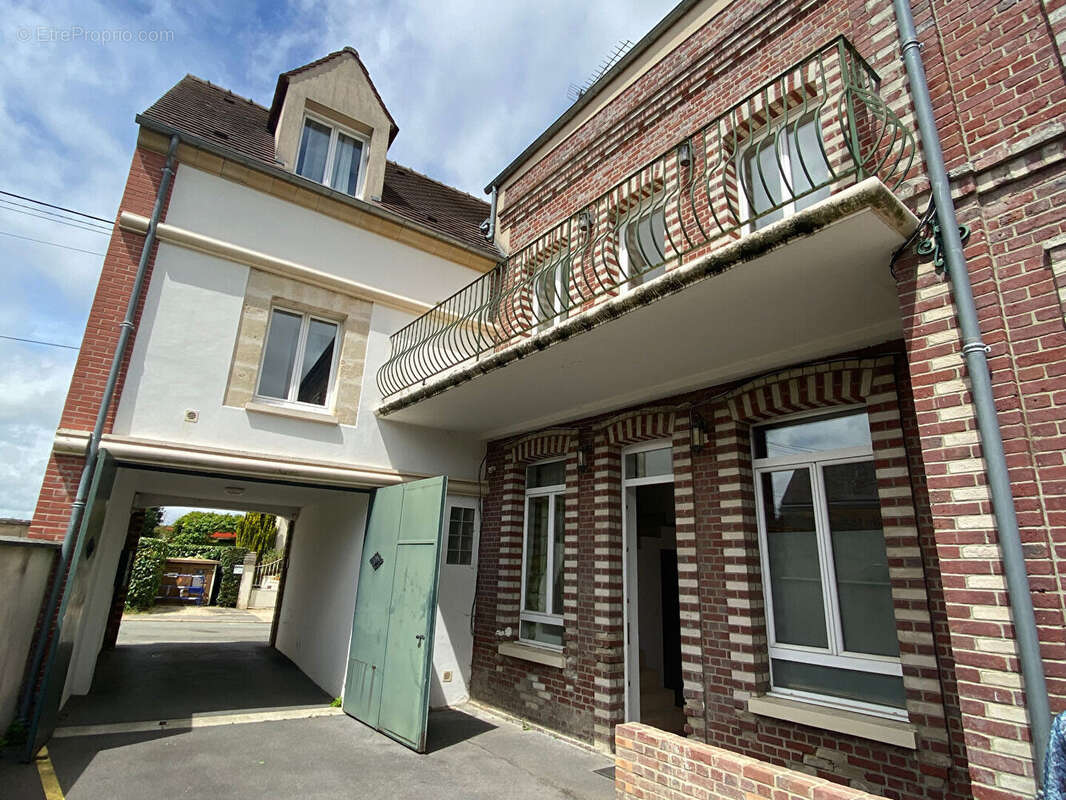 Immeuble Anserville - photo 4