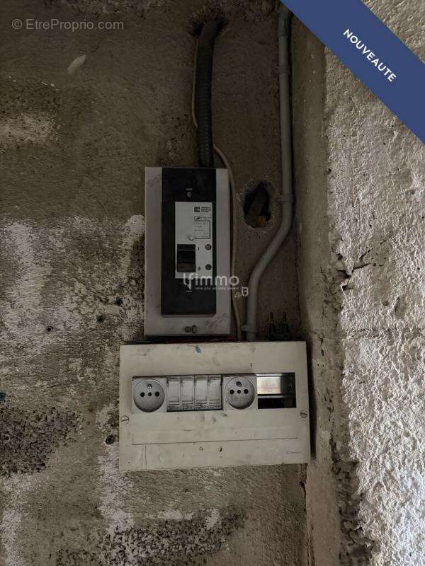 Parking à MARSEILLE-9E