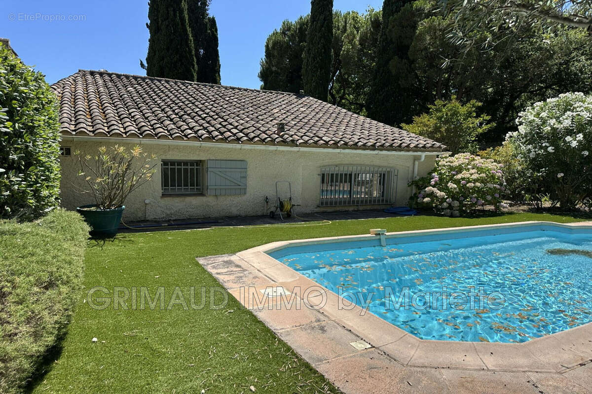 Maison à GRIMAUD