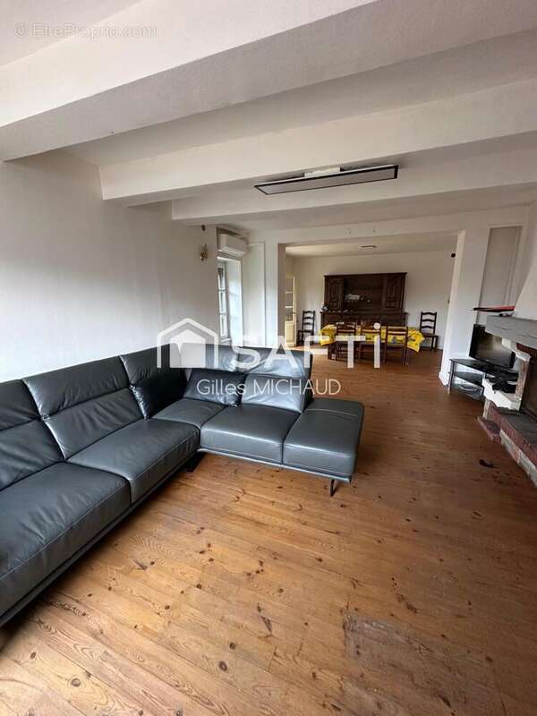 Photo 6 - Maison à POUILLY-SOUS-CHARLIEU