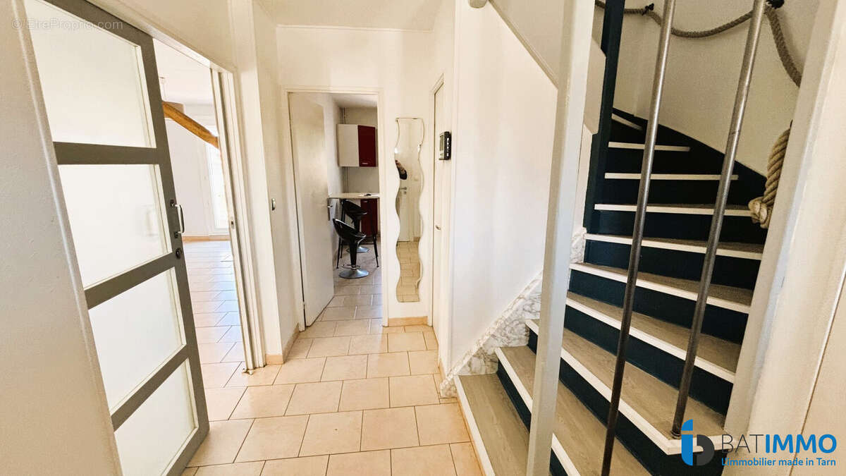 Maison 104 m² à Arthes  - photo 7