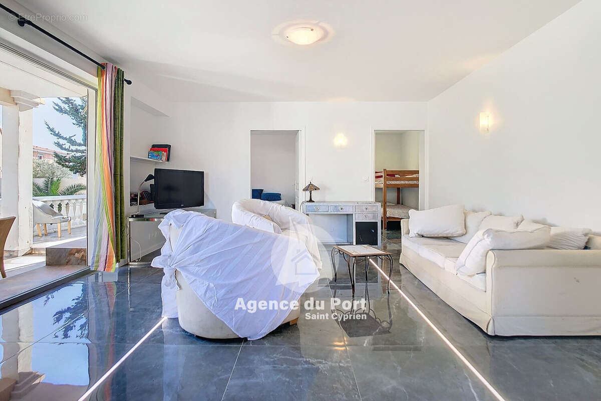 Appartement à SAINT-CYPRIEN