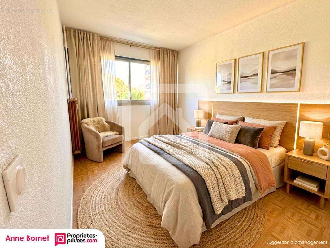 Appartement à LE CANNET