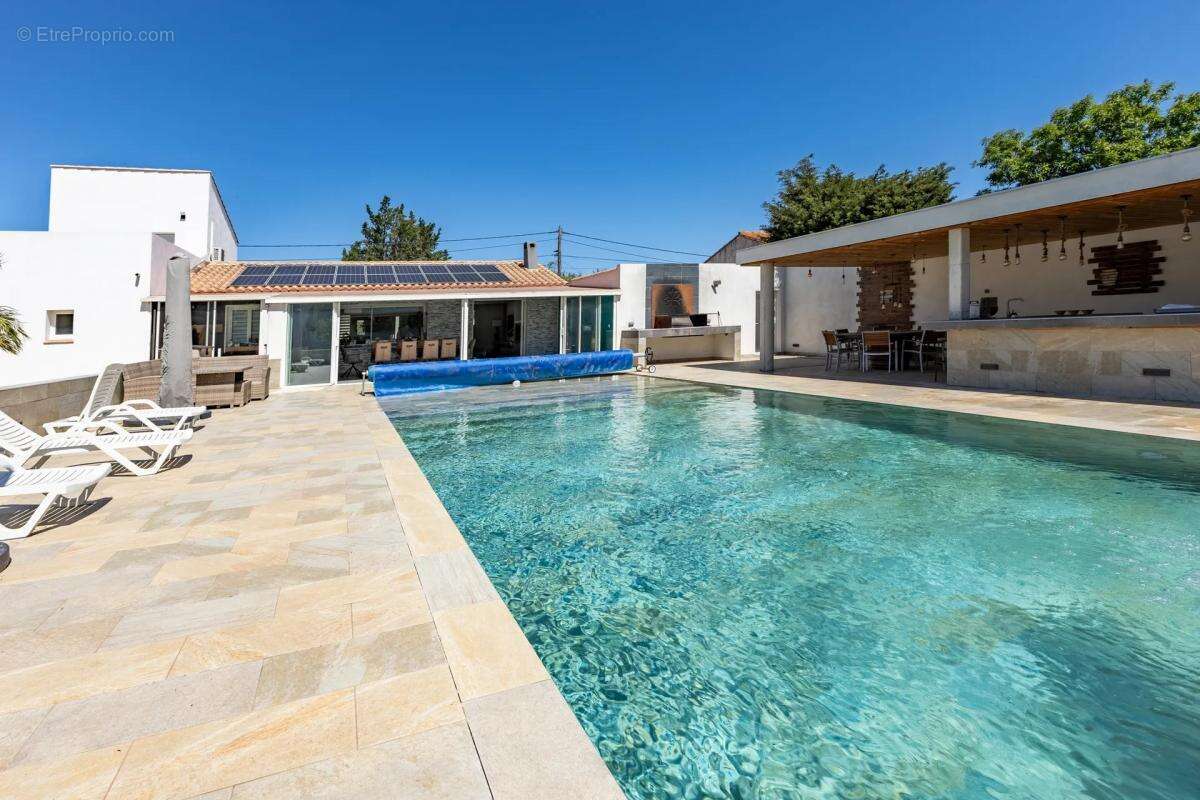 Maison à CUXAC-D&#039;AUDE