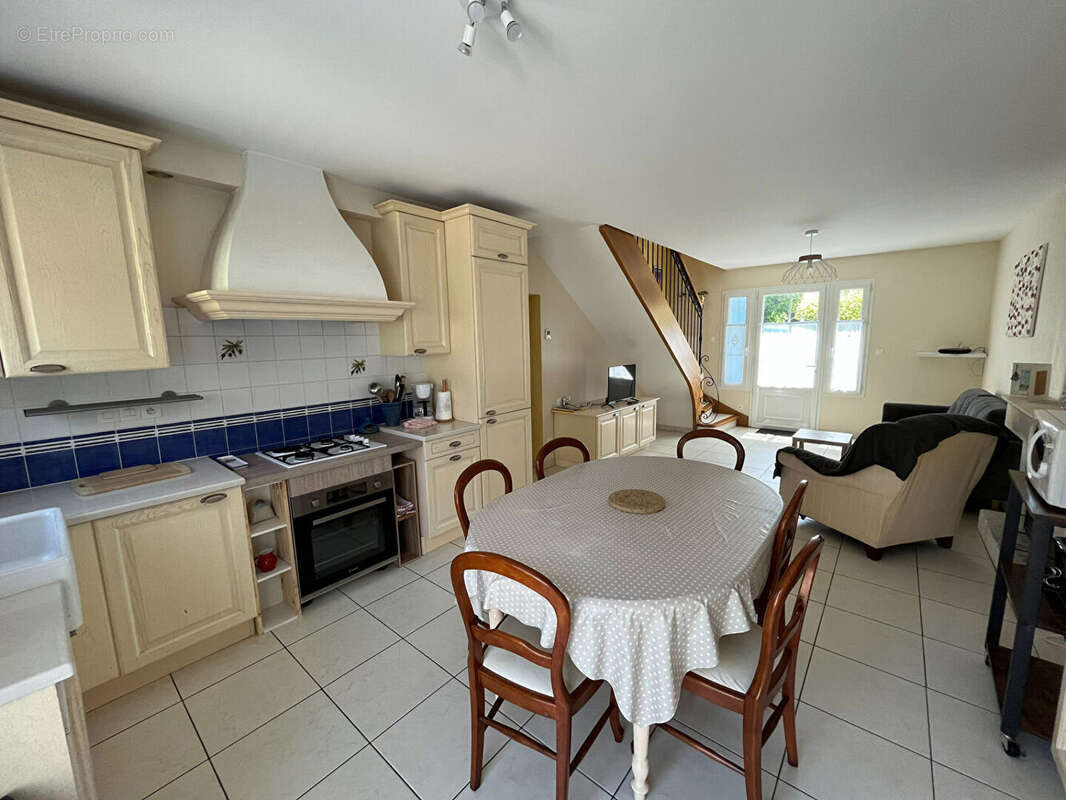 Maison à LE CHATEAU-D'OLERON