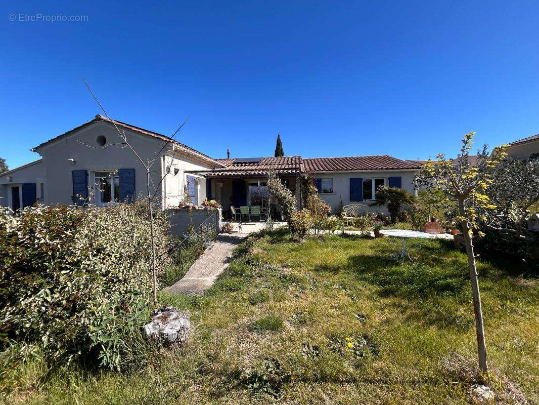 Maison à SAINT-ROMAN-DE-MALEGARDE