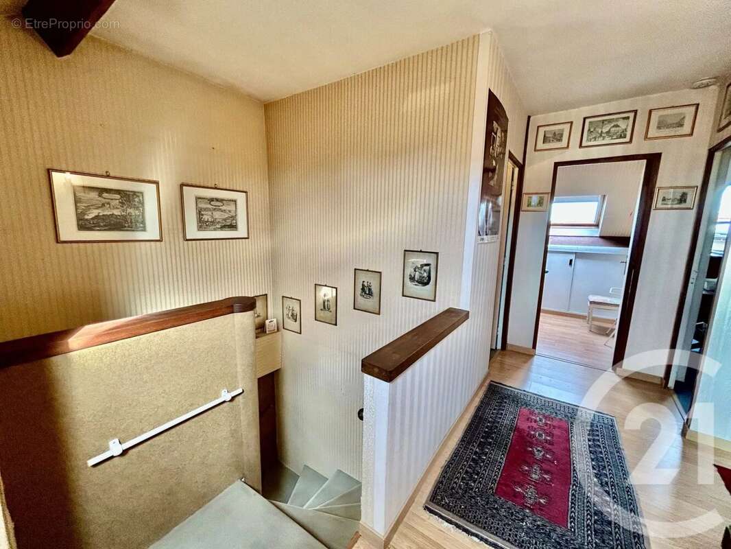 Maison à SAINT-GRATIEN