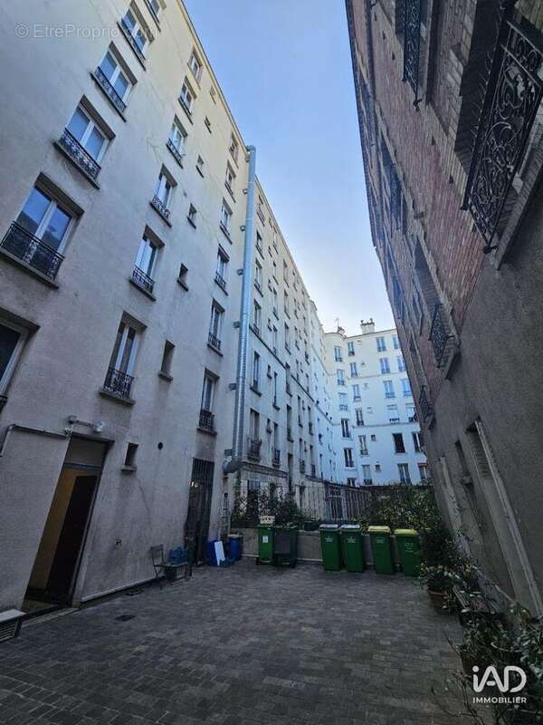 Photo 5 - Commerce à PARIS-18E