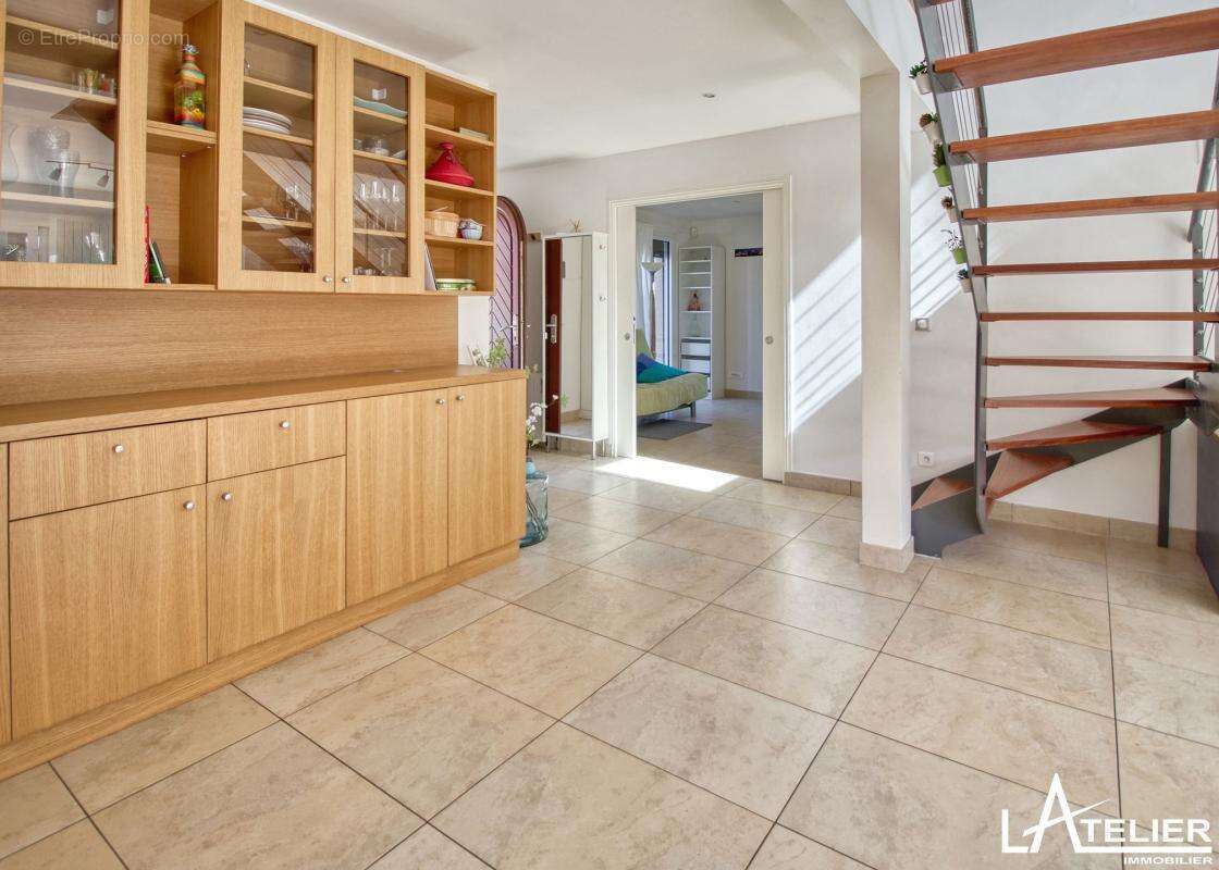 Maison à MAREIL-MARLY