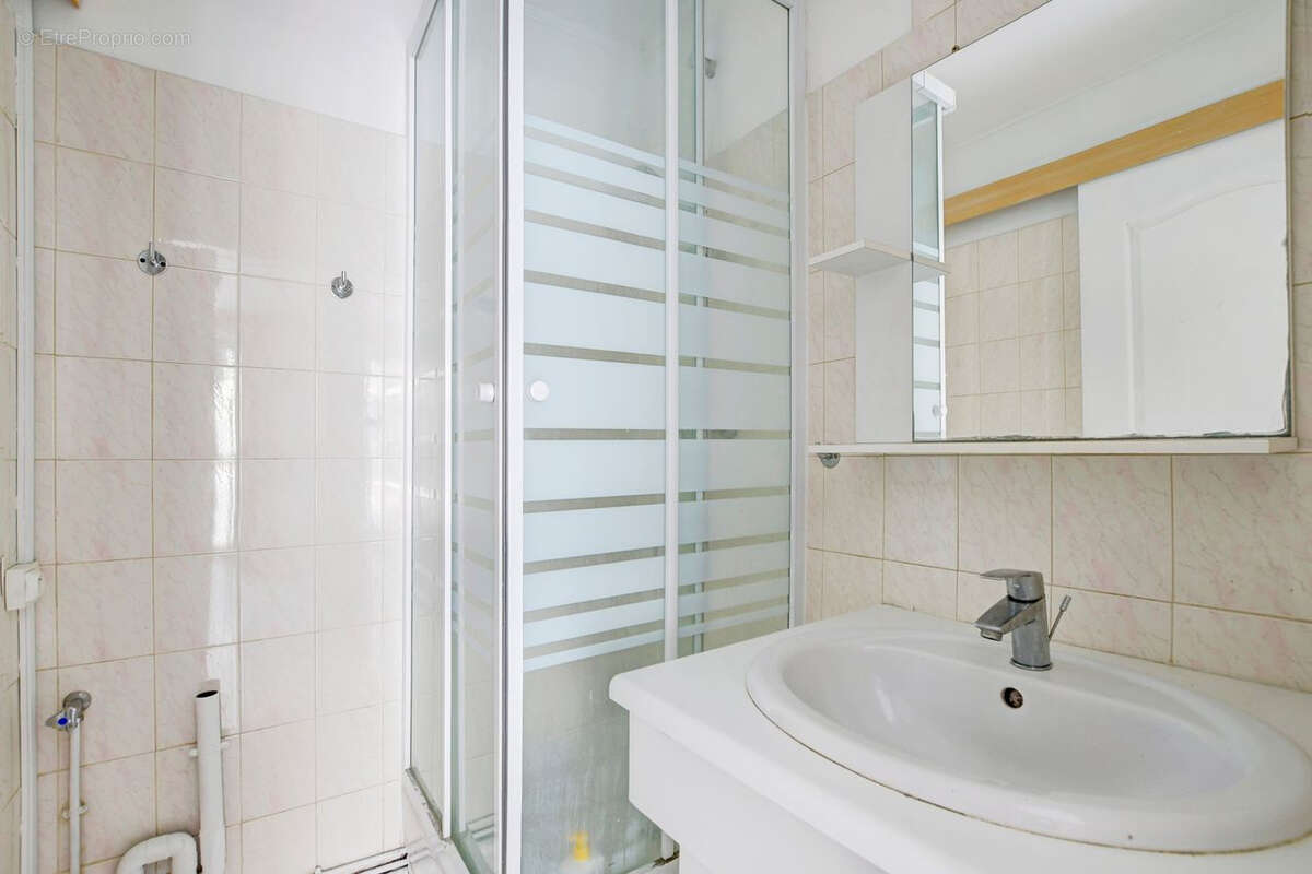 Appartement à PARIS-11E