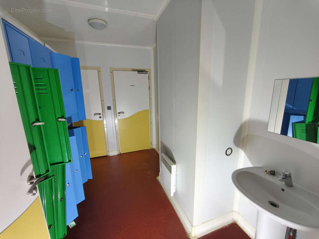 Commerce à L&#039;ISLE-JOURDAIN