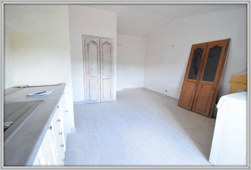 Appartement à vendre 3 pièces GRASSE dans hameau au calme - photo 5