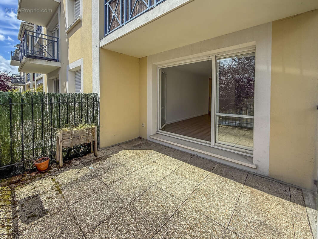 Appartement à CARRIERES-SOUS-POISSY
