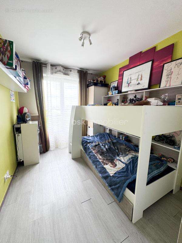 Appartement à ROSNY-SOUS-BOIS