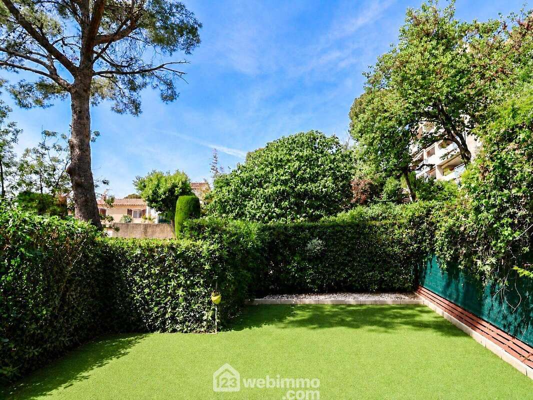 Appartement à MARSEILLE-9E