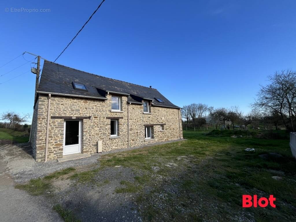 Maison à ERCE-EN-LAMEE