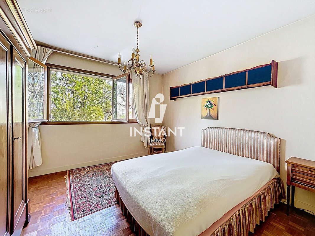 Appartement à SAINT-MAUR-DES-FOSSES