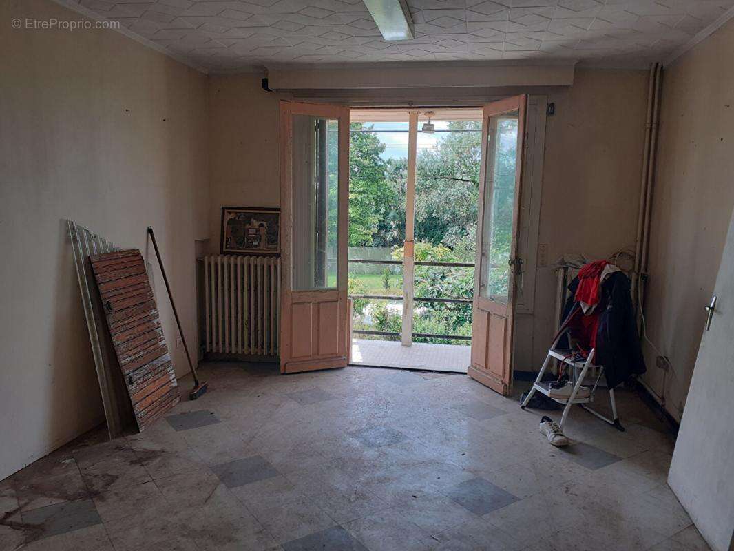 Maison à LUCHE-PRINGE