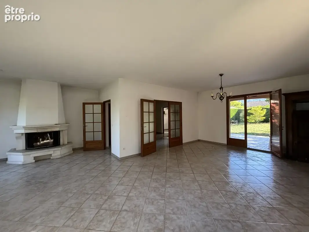 Maison 6 pièces 175 m² à vendre à Die (26150) - photo 2