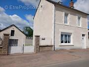 Maison à CERCY-LA-TOUR