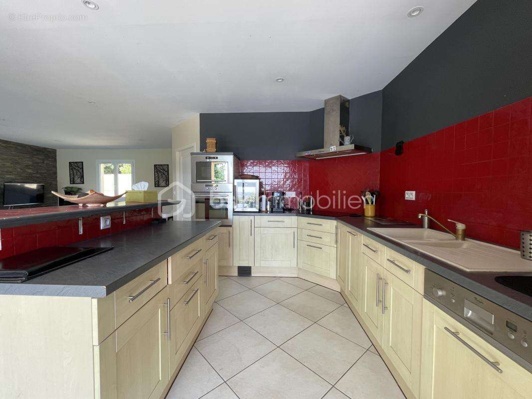 Maison à GIROUSSENS