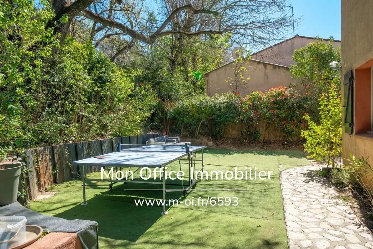 Maison à LE THOLONET